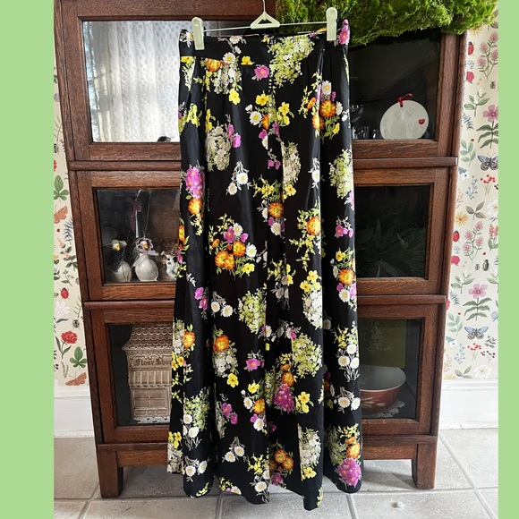 Vintage Dresses & Skirts - Vintage 70s Prairie Floral German Maxi Cotton Skirt